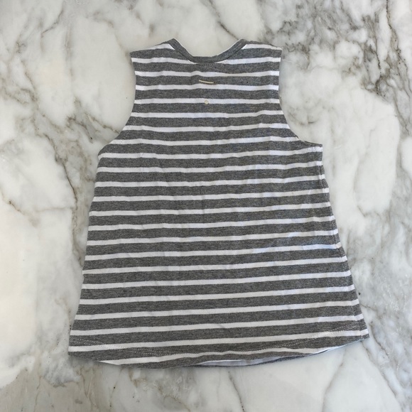 Great & White Striped T-Shirt - Picture 4 of 4